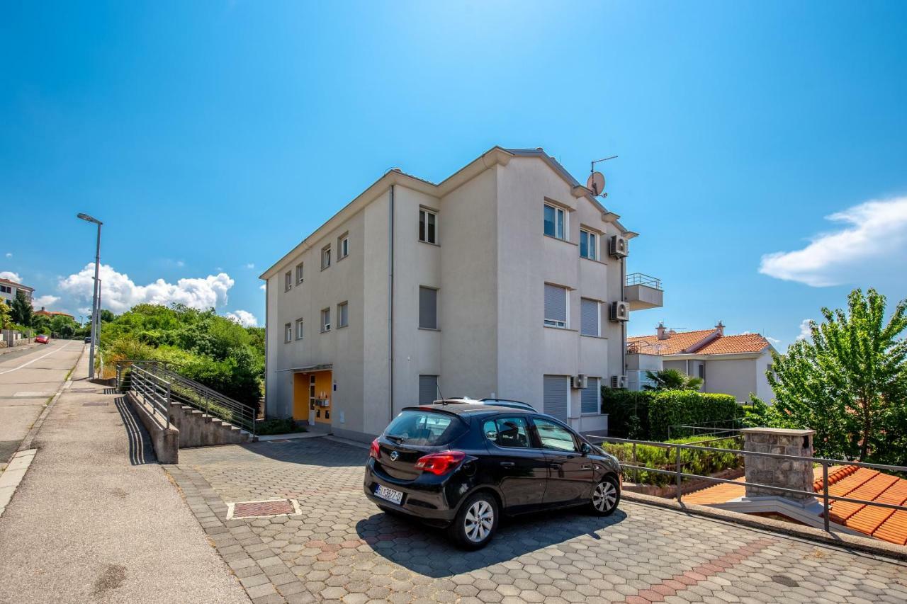Apartment Bok Rijeka Bagian luar foto