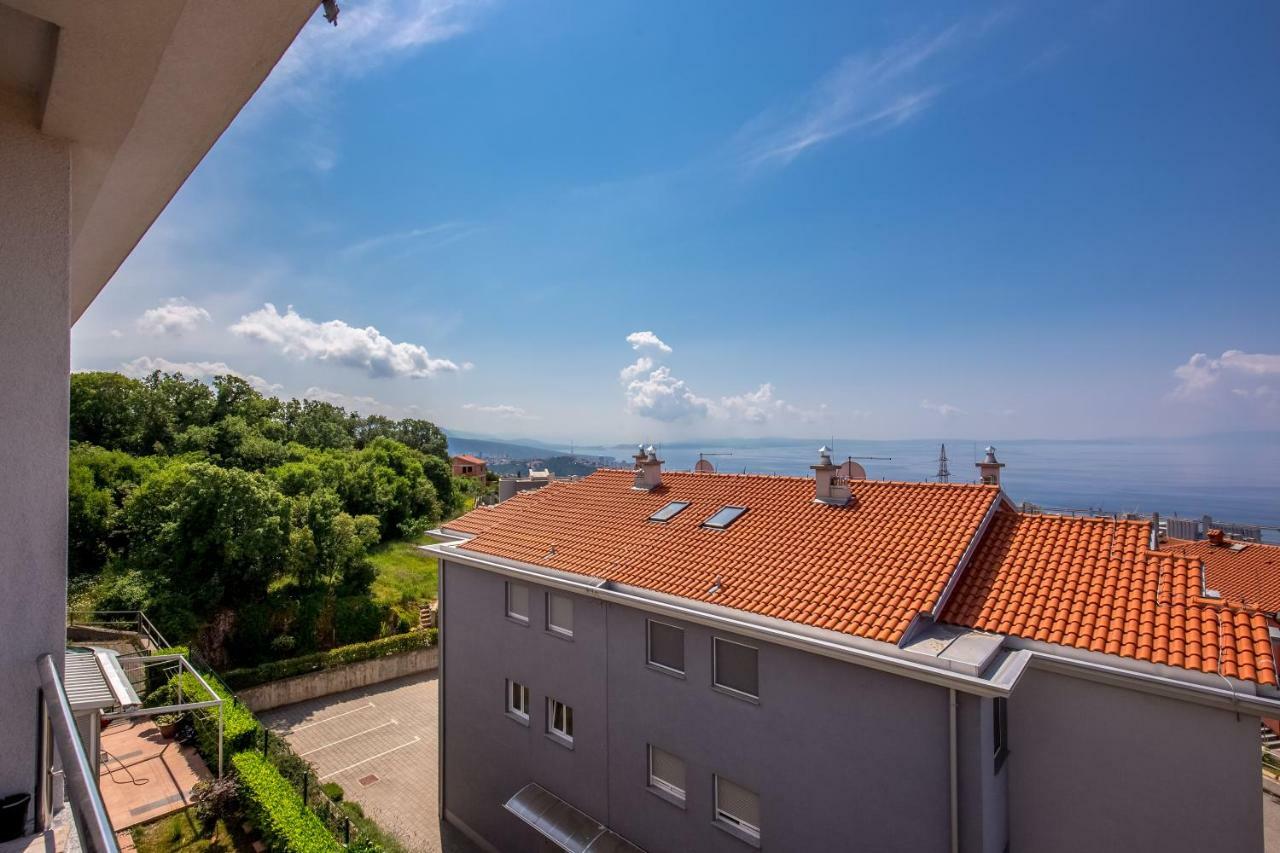 Apartment Bok Rijeka Bagian luar foto