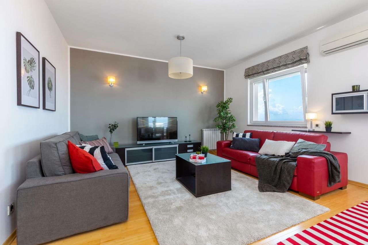 Apartment Bok Rijeka Bagian luar foto