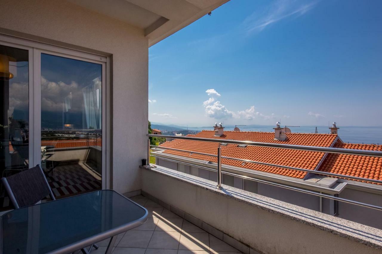 Apartment Bok Rijeka Bagian luar foto