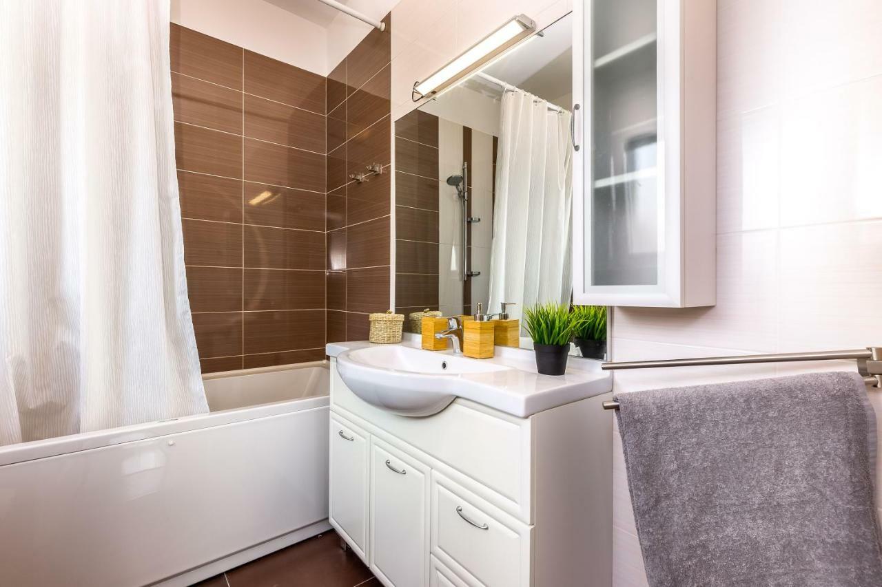 Apartment Bok Rijeka Bagian luar foto